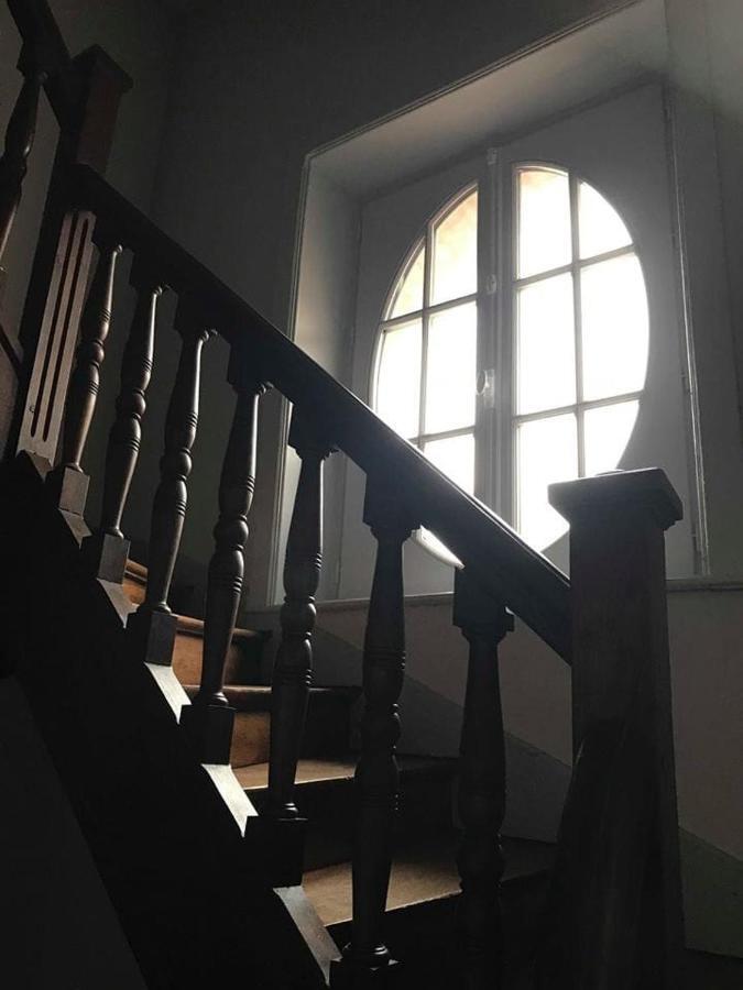 Le Compostelle Chic, Charme, Confort, Cocooning 80 M² แซ็งต์-เลโอนาร์-เดอ-โนบลาต์ ภายนอก รูปภาพ